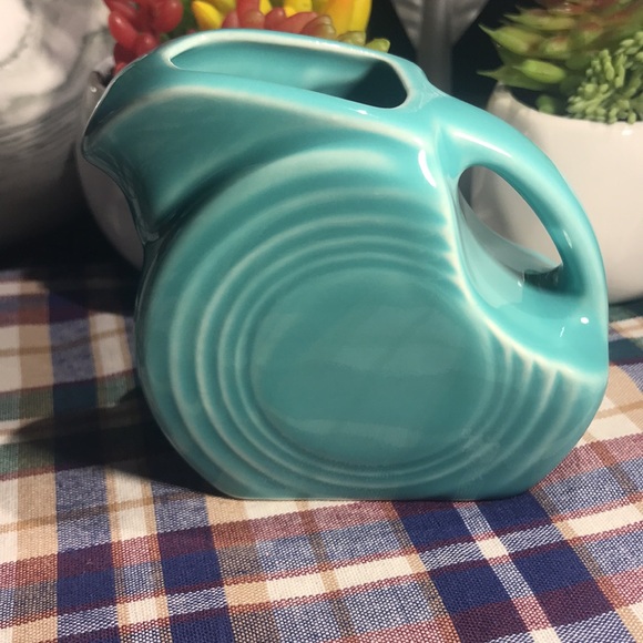 Fiesta 5oz Turquoise Mini Disc Pitcher Vintage 1999 - Picture 3 of 5